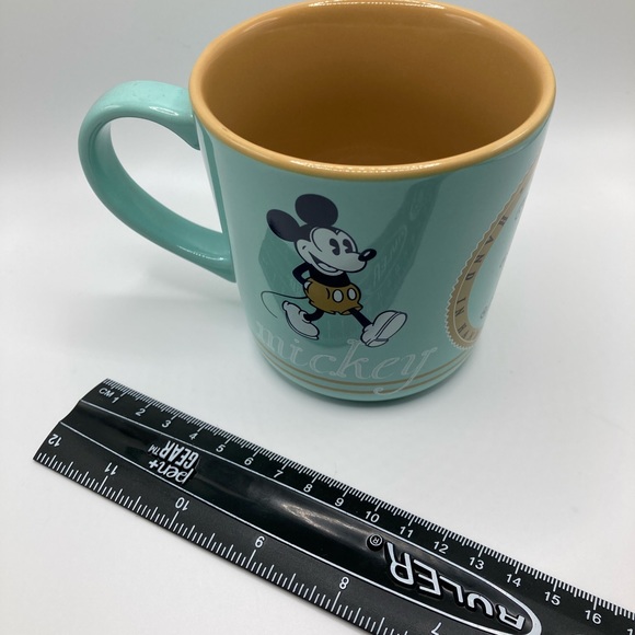 Disney Mickey Mouse and Minnie Mouse Mug - Picture 8 of 10
